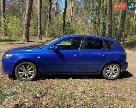 Синий Мазда 3, объемом двигателя 1.6 л и пробегом 212 тыс. км за 5500 $, фото 3 на Automoto.ua