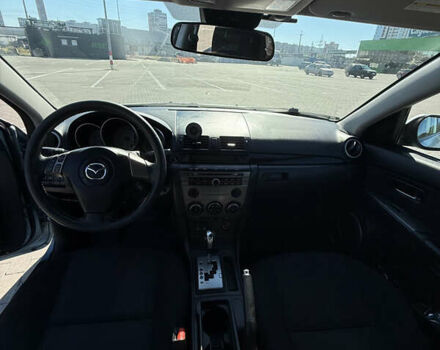 Синий Мазда 3, объемом двигателя 1.6 л и пробегом 205 тыс. км за 5700 $, фото 4 на Automoto.ua
