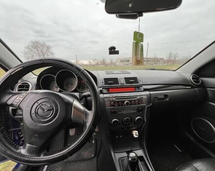 Синий Мазда 3, объемом двигателя 1.6 л и пробегом 357 тыс. км за 4499 $, фото 7 на Automoto.ua