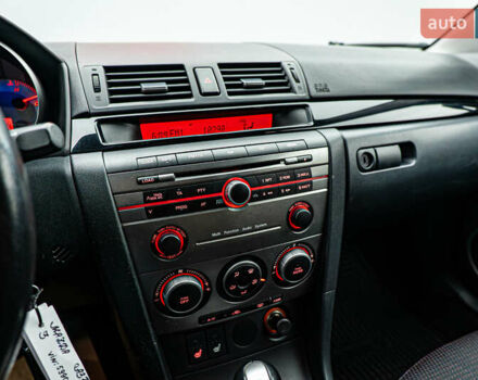 Синий Мазда 3, объемом двигателя 1.6 л и пробегом 167 тыс. км за 5338 $, фото 14 на Automoto.ua