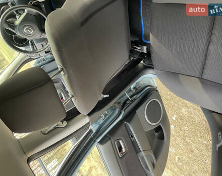 Синій Мазда 3, об'ємом двигуна 1.6 л та пробігом 227 тис. км за 5400 $, фото 53 на Automoto.ua