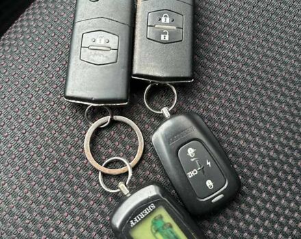 Синій Мазда 3, об'ємом двигуна 1.6 л та пробігом 145 тис. км за 5655 $, фото 18 на Automoto.ua