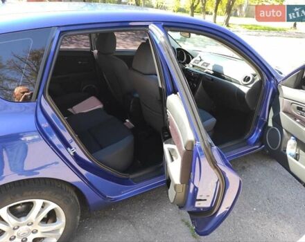 Синий Мазда 3, объемом двигателя 1.6 л и пробегом 141 тыс. км за 6600 $, фото 15 на Automoto.ua