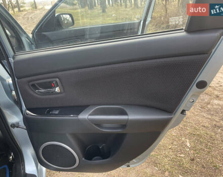 Синій Мазда 3, об'ємом двигуна 1.6 л та пробігом 227 тис. км за 5400 $, фото 38 на Automoto.ua