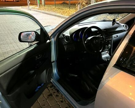 Синий Мазда 3, объемом двигателя 2 л и пробегом 191 тыс. км за 5300 $, фото 4 на Automoto.ua