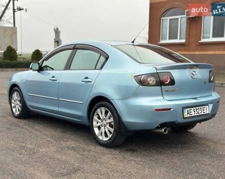 Синій Мазда 3, об'ємом двигуна 1.6 л та пробігом 145 тис. км за 5655 $, фото 4 на Automoto.ua