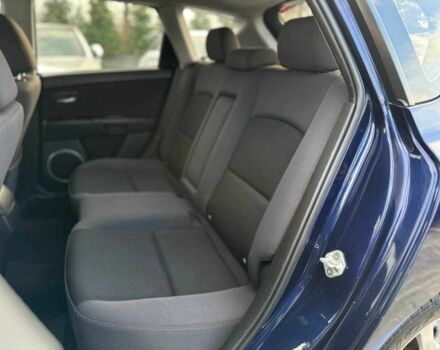 Синий Мазда 3, объемом двигателя 1.6 л и пробегом 248 тыс. км за 5399 $, фото 11 на Automoto.ua