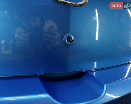 Синий Мазда 3, объемом двигателя 1.6 л и пробегом 162 тыс. км за 8500 $, фото 20 на Automoto.ua