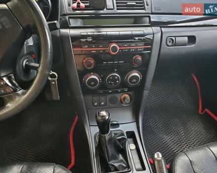Синій Мазда 3, об'ємом двигуна 2 л та пробігом 237 тис. км за 5700 $, фото 15 на Automoto.ua