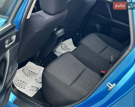 Синий Мазда 3, объемом двигателя 1.6 л и пробегом 189 тыс. км за 6700 $, фото 58 на Automoto.ua