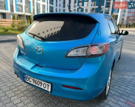 Синий Мазда 3, объемом двигателя 1.56 л и пробегом 202 тыс. км за 4500 $, фото 5 на Automoto.ua