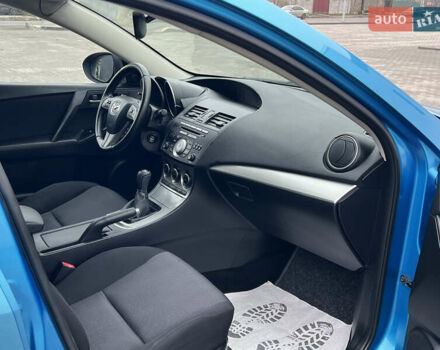 Синий Мазда 3, объемом двигателя 1.6 л и пробегом 189 тыс. км за 6700 $, фото 65 на Automoto.ua