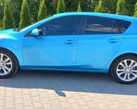 Синий Мазда 3, объемом двигателя 1.6 л и пробегом 256 тыс. км за 6400 $, фото 1 на Automoto.ua