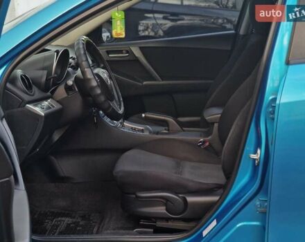 Синий Мазда 3, объемом двигателя 1.6 л и пробегом 188 тыс. км за 8990 $, фото 45 на Automoto.ua