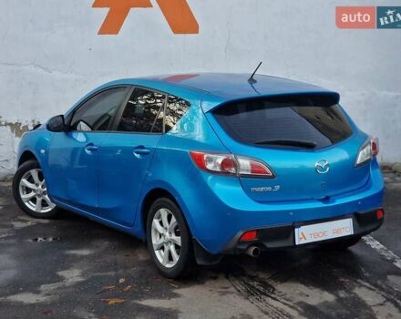 Синий Мазда 3, объемом двигателя 1.6 л и пробегом 188 тыс. км за 8990 $, фото 25 на Automoto.ua