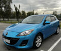 Синий Мазда 3, объемом двигателя 1.6 л и пробегом 208 тыс. км за 8500 $, фото 1 на Automoto.ua