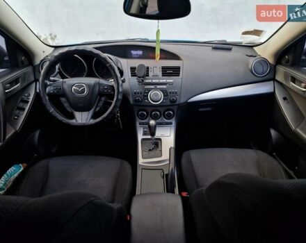 Синий Мазда 3, объемом двигателя 1.6 л и пробегом 188 тыс. км за 8990 $, фото 60 на Automoto.ua