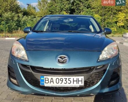 Синий Мазда 3, объемом двигателя 1.6 л и пробегом 150 тыс. км за 7500 $, фото 1 на Automoto.ua