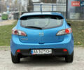 Синий Мазда 3, объемом двигателя 1.6 л и пробегом 226 тыс. км за 8500 $, фото 5 на Automoto.ua