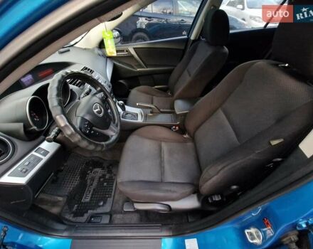 Синий Мазда 3, объемом двигателя 1.6 л и пробегом 188 тыс. км за 8990 $, фото 43 на Automoto.ua