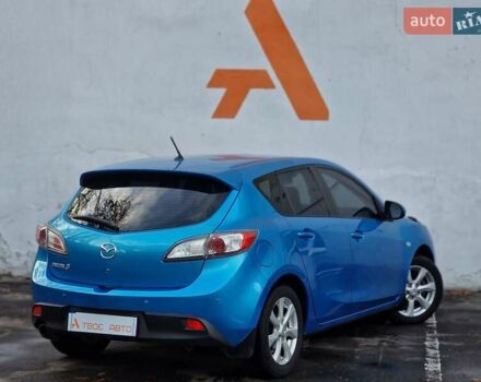 Синий Мазда 3, объемом двигателя 1.6 л и пробегом 188 тыс. км за 8990 $, фото 29 на Automoto.ua
