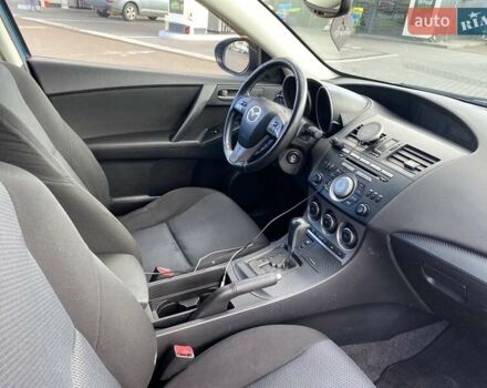 Синий Мазда 3, объемом двигателя 1.6 л и пробегом 195 тыс. км за 7200 $, фото 5 на Automoto.ua