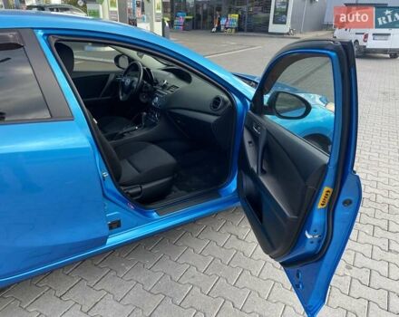 Синий Мазда 3, объемом двигателя 1.6 л и пробегом 195 тыс. км за 7200 $, фото 4 на Automoto.ua
