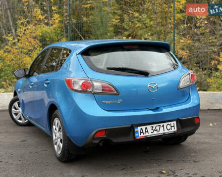 Синий Мазда 3, объемом двигателя 1.6 л и пробегом 227 тыс. км за 7500 $, фото 12 на Automoto.ua