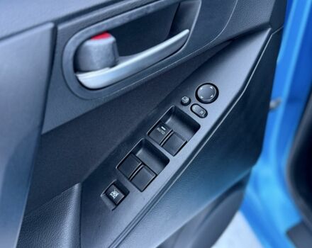 Синий Мазда 3, объемом двигателя 1.6 л и пробегом 225 тыс. км за 7950 $, фото 18 на Automoto.ua