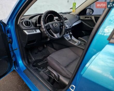 Синий Мазда 3, объемом двигателя 1.6 л и пробегом 188 тыс. км за 8990 $, фото 41 на Automoto.ua
