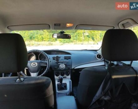 Синий Мазда 3, объемом двигателя 1.6 л и пробегом 150 тыс. км за 7500 $, фото 5 на Automoto.ua