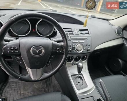 Мазда 3 2011 у Києві на Automoto.ua Синій Мазда 3, об'ємом двигуна 2.49 л та пробігом 130 тис. км за 8700 $, фото 10 на Automoto.ua