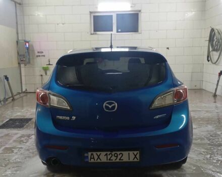 Синий Мазда 3, объемом двигателя 2 л и пробегом 155 тыс. км за 6300 $, фото 4 на Automoto.ua