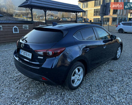 Синий Мазда 3, объемом двигателя 2.2 л и пробегом 235 тыс. км за 10500 $, фото 2 на Automoto.ua