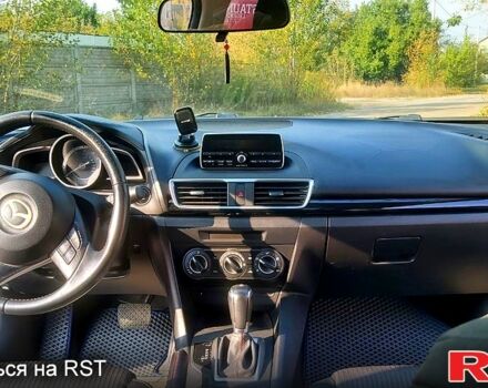 Синий Мазда 3, объемом двигателя 2 л и пробегом 180 тыс. км за 11000 $, фото 4 на Automoto.ua