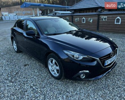 Синий Мазда 3, объемом двигателя 2.2 л и пробегом 235 тыс. км за 10500 $, фото 1 на Automoto.ua