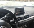 Синій Мазда 3, об'ємом двигуна 2.2 л та пробігом 235 тис. км за 9100 $, фото 3 на Automoto.ua