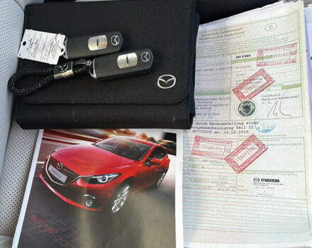 Синий Мазда 3, объемом двигателя 2.2 л и пробегом 235 тыс. км за 10500 $, фото 12 на Automoto.ua