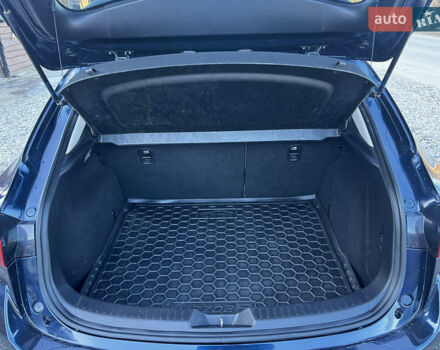 Синий Мазда 3, объемом двигателя 2.2 л и пробегом 235 тыс. км за 10500 $, фото 10 на Automoto.ua