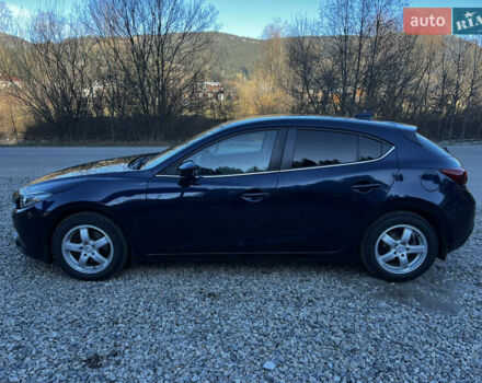Синий Мазда 3, объемом двигателя 2.2 л и пробегом 235 тыс. км за 10500 $, фото 6 на Automoto.ua
