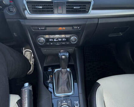 Синий Мазда 3, объемом двигателя 2.49 л и пробегом 104 тыс. км за 13000 $, фото 9 на Automoto.ua