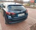 Синій Мазда 3, об'ємом двигуна 2.19 л та пробігом 205 тис. км за 13300 $, фото 7 на Automoto.ua