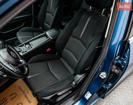 Синий Мазда 3, объемом двигателя 1.5 л и пробегом 104 тыс. км за 16377 $, фото 8 на Automoto.ua