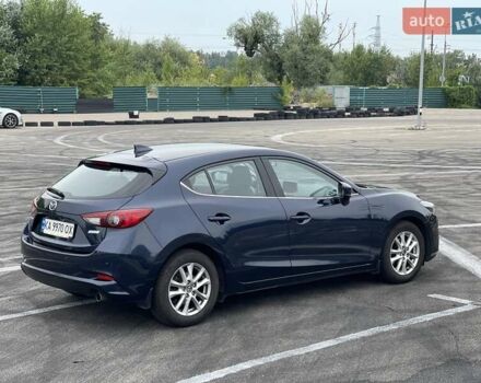 Синий Мазда 3, объемом двигателя 1.5 л и пробегом 94 тыс. км за 16000 $, фото 12 на Automoto.ua
