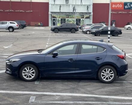 Синий Мазда 3, объемом двигателя 1.5 л и пробегом 94 тыс. км за 16000 $, фото 14 на Automoto.ua