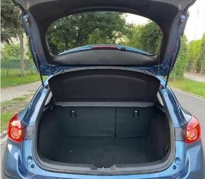 Синий Мазда 3, объемом двигателя 2.5 л и пробегом 111 тыс. км за 9100 $, фото 13 на Automoto.ua