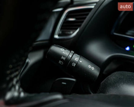 Синий Мазда 3, объемом двигателя 1.5 л и пробегом 104 тыс. км за 16377 $, фото 12 на Automoto.ua