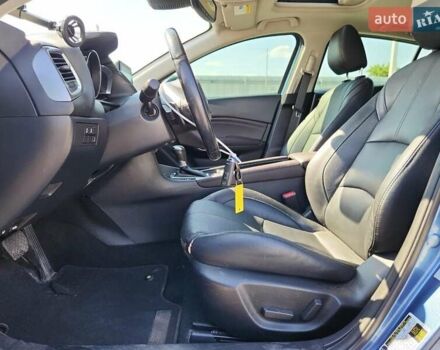 Синий Мазда 3, объемом двигателя 2.5 л и пробегом 116 тыс. км за 2300 $, фото 6 на Automoto.ua