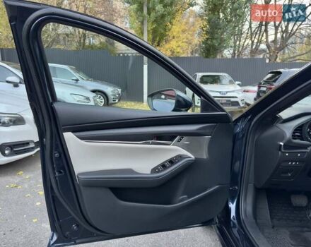 Мазда 3 2019 в Киеве на Automoto.ua Синий Мазда 3, объемом двигателя 2.5 л и пробегом 113 тыс. км за 16500 $, фото 14 на Automoto.ua