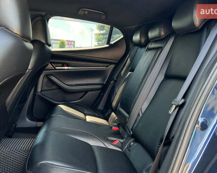 Мазда 3 2019 в Львове на Automoto.ua Синий Мазда 3, объемом двигателя 2.49 л и пробегом 65 тыс. км за 15500 $, фото 23 на Automoto.ua